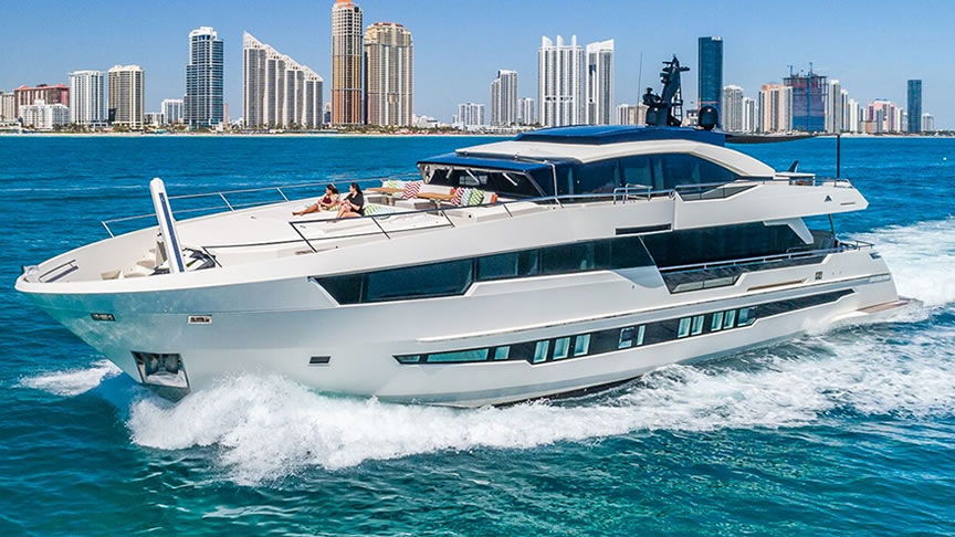 miami rent a yacht